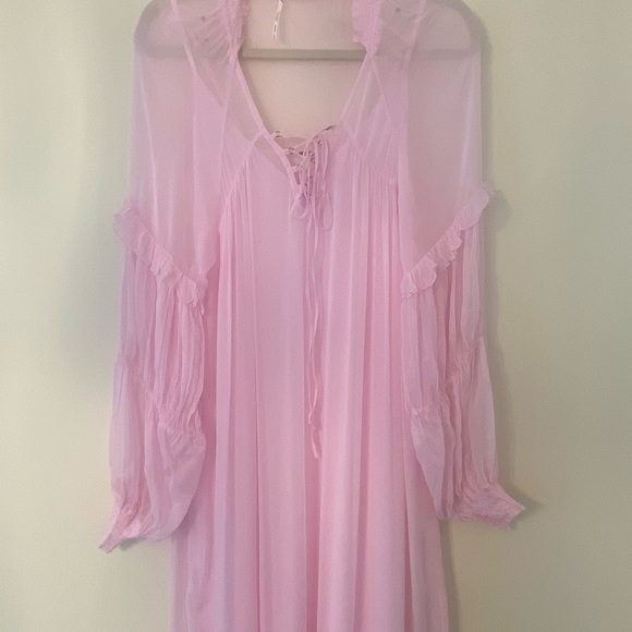 $198 FREE PEOPLE BLOUSON MIDI DRESS NEW PINK SHEER SILKY NEW MAXI LARGE - Picture 5 of 11